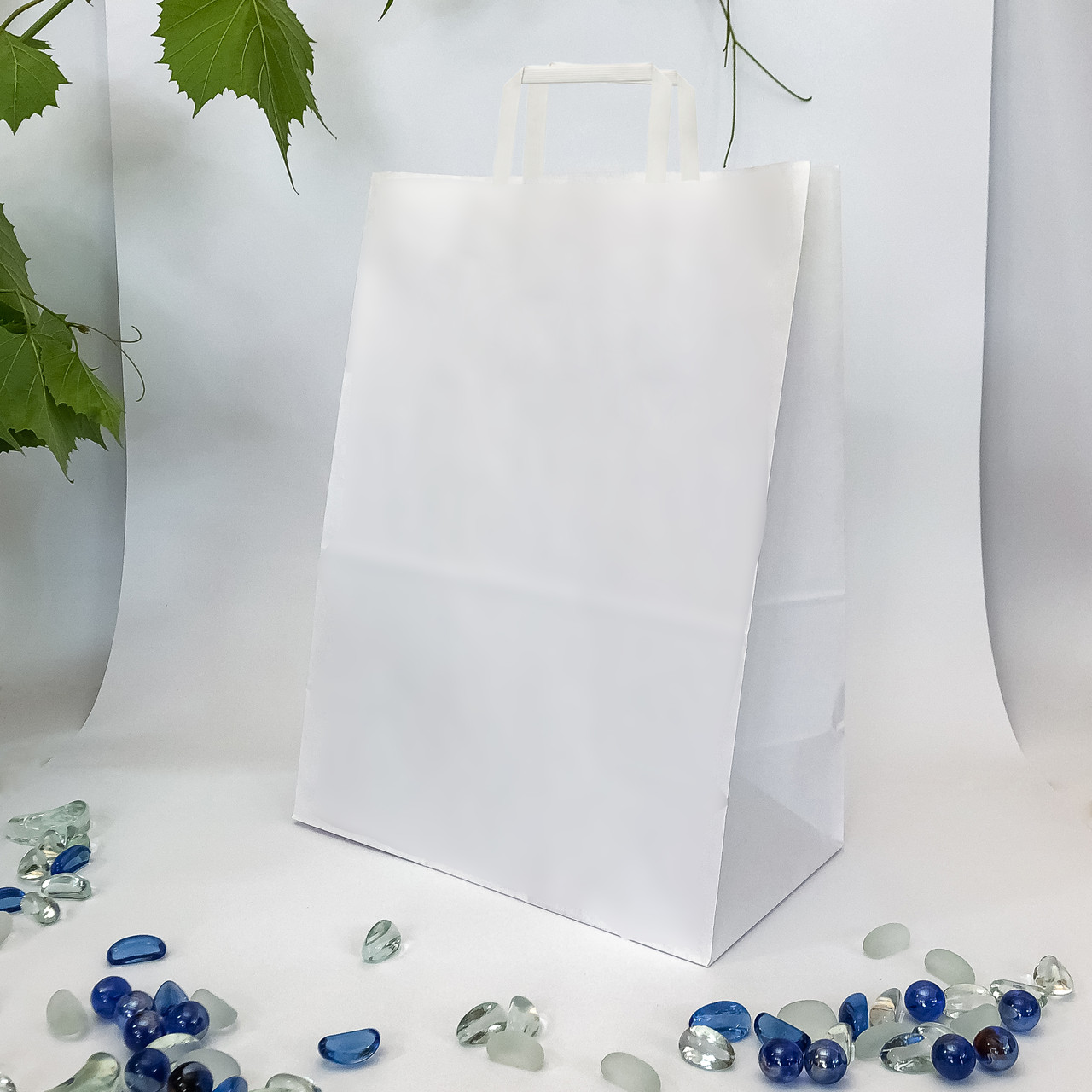 Крафт-пакет 250*150*350 белый плоские ручки