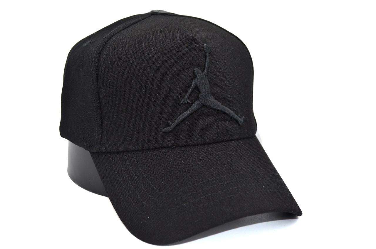Бейсболка тракер Classic Jordan чорна (30819-587)
