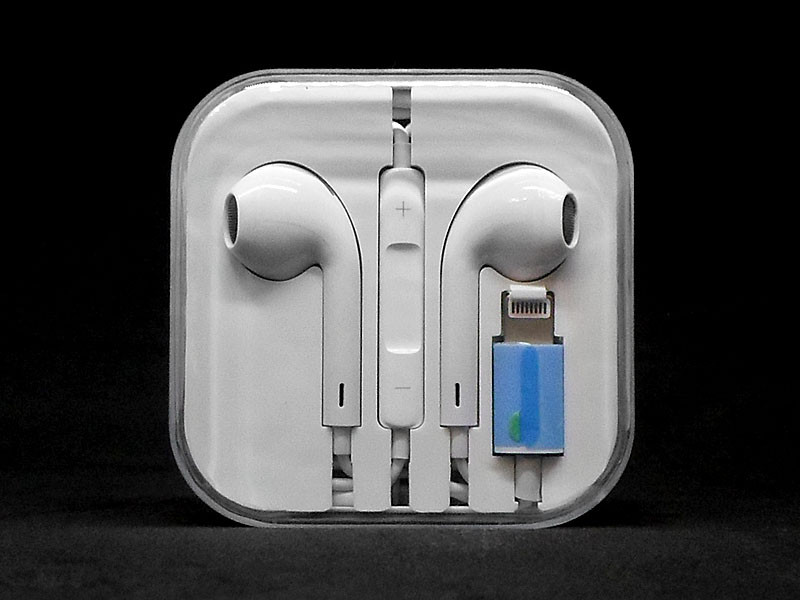 Навушники вкладиші вхід iPhone i7/i8/x10 ART-064