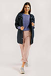 Жіноча куртка з рукавом реглан Finn Flare B20-12027-101 темно-синя XS, фото 2