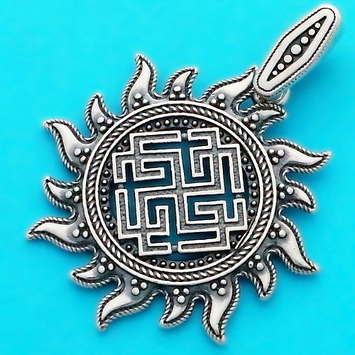 Сварожич в Солнце срібний слов'янський оберіг - підвіска зі срібла 925 проби (33 мм, 6 г)