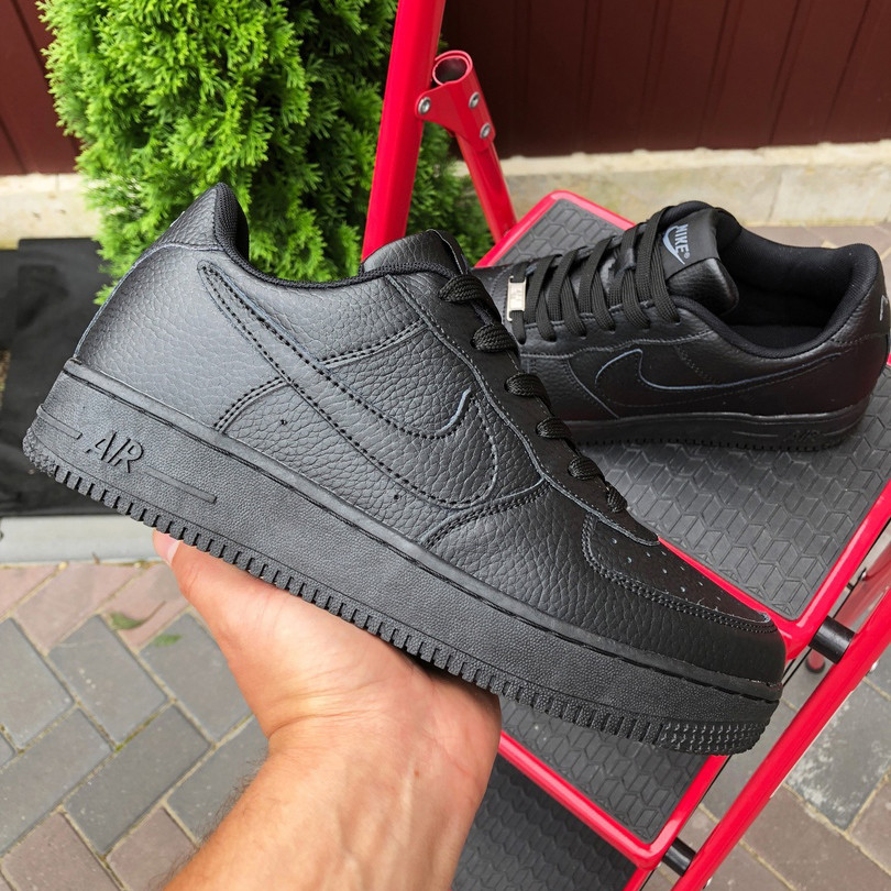 Чоловічі кросівки Nike Air Force шкіряні модні прошиті чорні