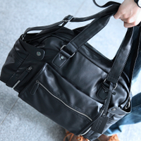 Черная мужская сумка на плечо из экокожи ZEROBACK дорожная городская