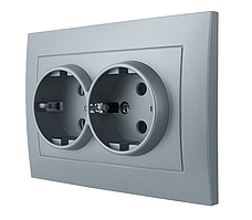 Розетка двомісна внутрішня із заземленням срібло, серія IDEAL SILVER ТМ "MARSHEL"