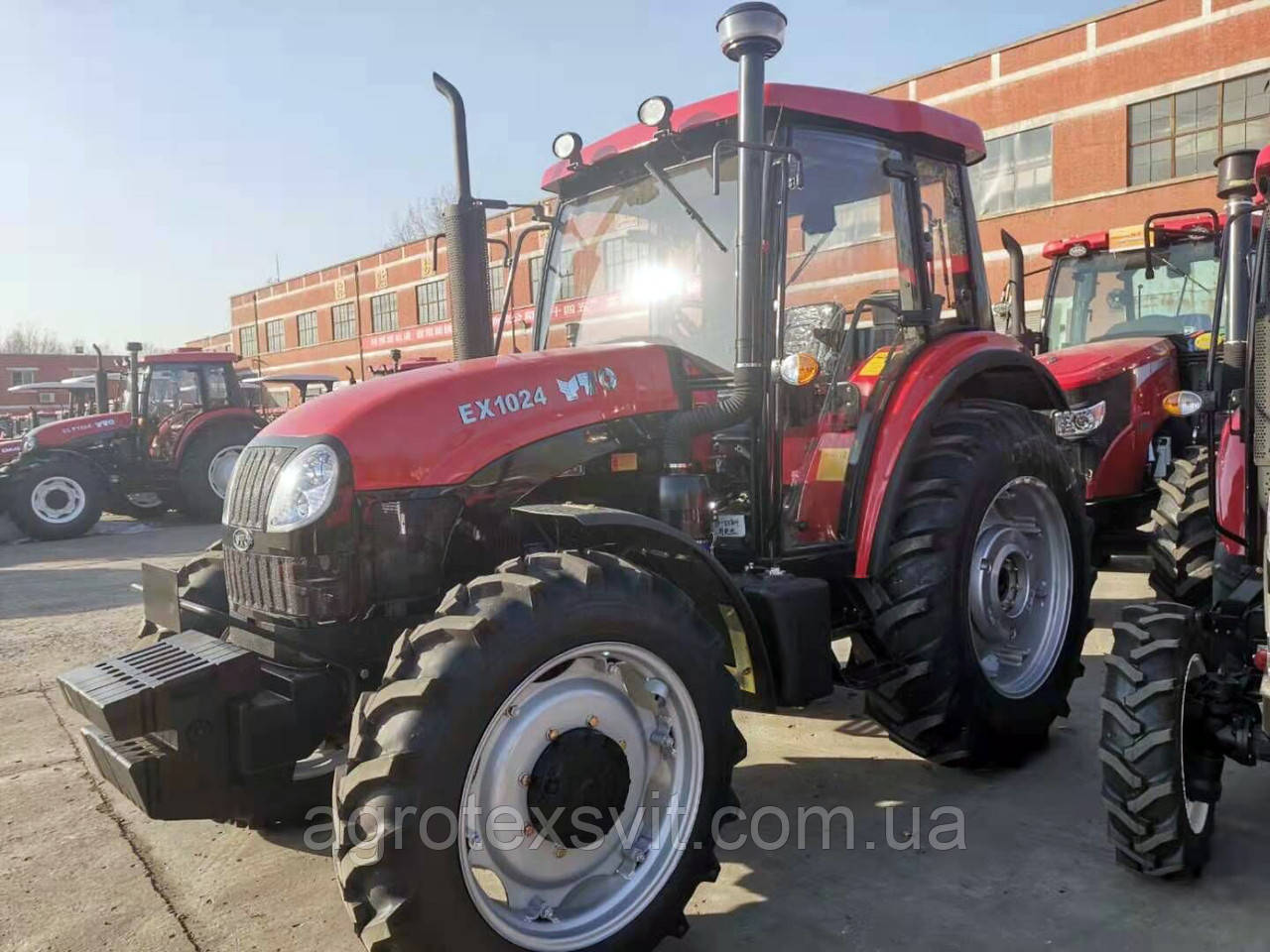Трактор YTO EX1024 ЙОТО 102 л.с.