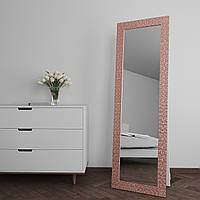 Зеркало в полный рост напольное 176х56 в широкой раме розовой Black Mirror в комнату прихожую спальню