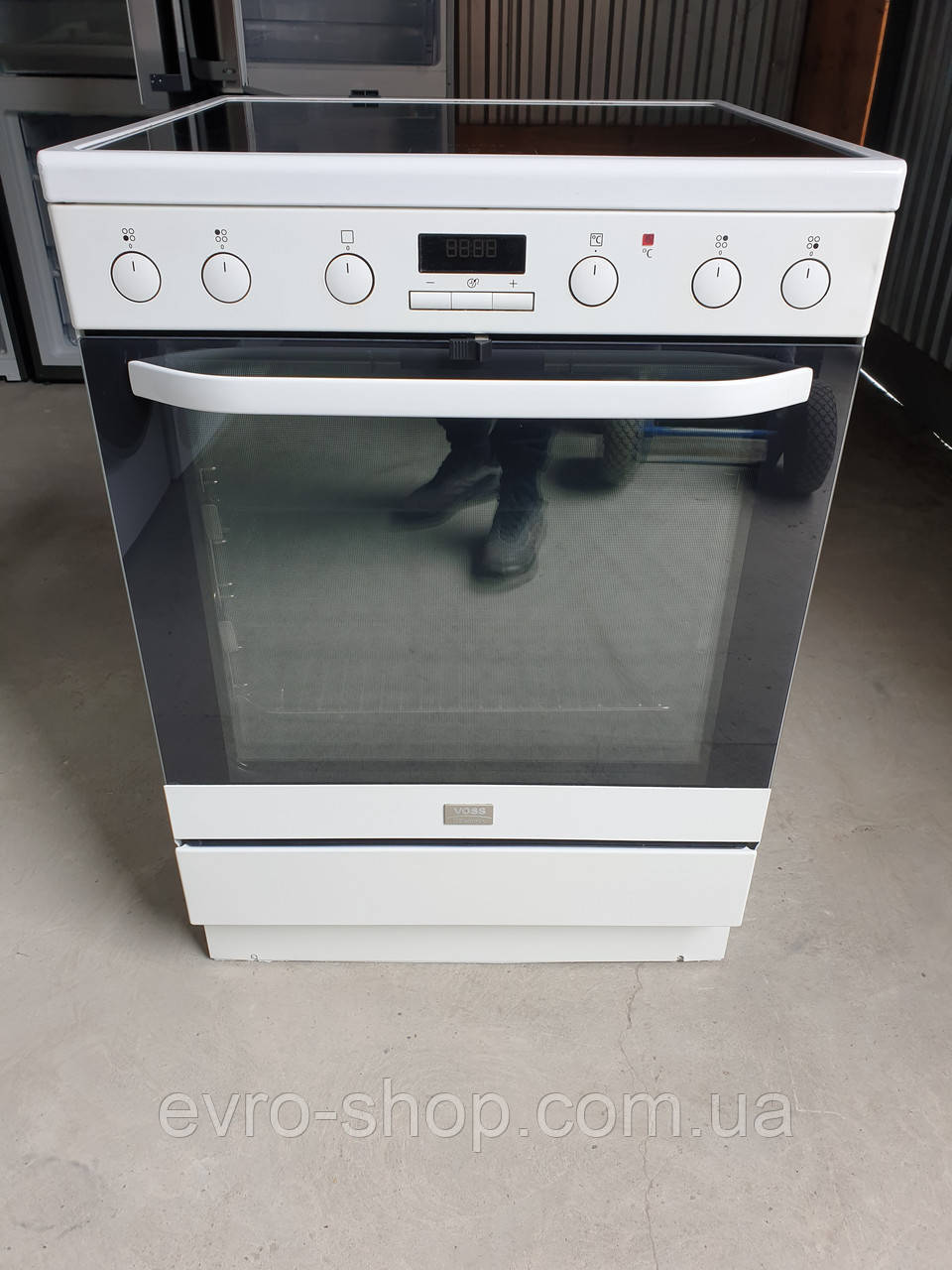 Індукційна плита VOSS / Electrolux / 2017-го року випуску / ELI 13320-HV, фото 1