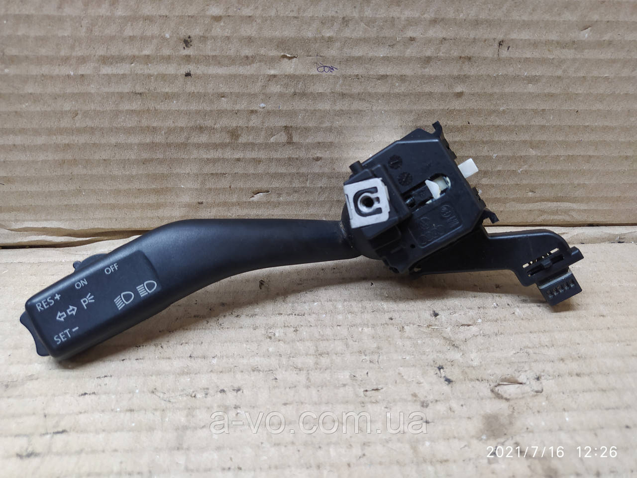 Підрулевий перемикач гітара VW Golf Passat Caddy 03-06р 1k0953513a 1k0953513, фото 1