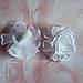 Білий бант з атласної трояндою в середині і трьома перлинами на волосіні 9 см, фото 2