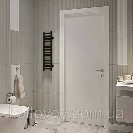 Рушникосушки водяні Magnus П8 200х800 В нижнє підключення (чорний), фото 1