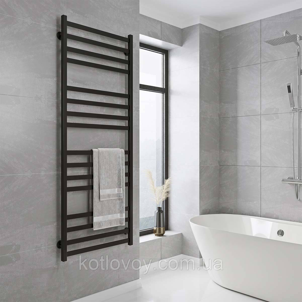 Рушникосушки водяні Magnus П16 600х1600 В нижнє підключення (чорний)