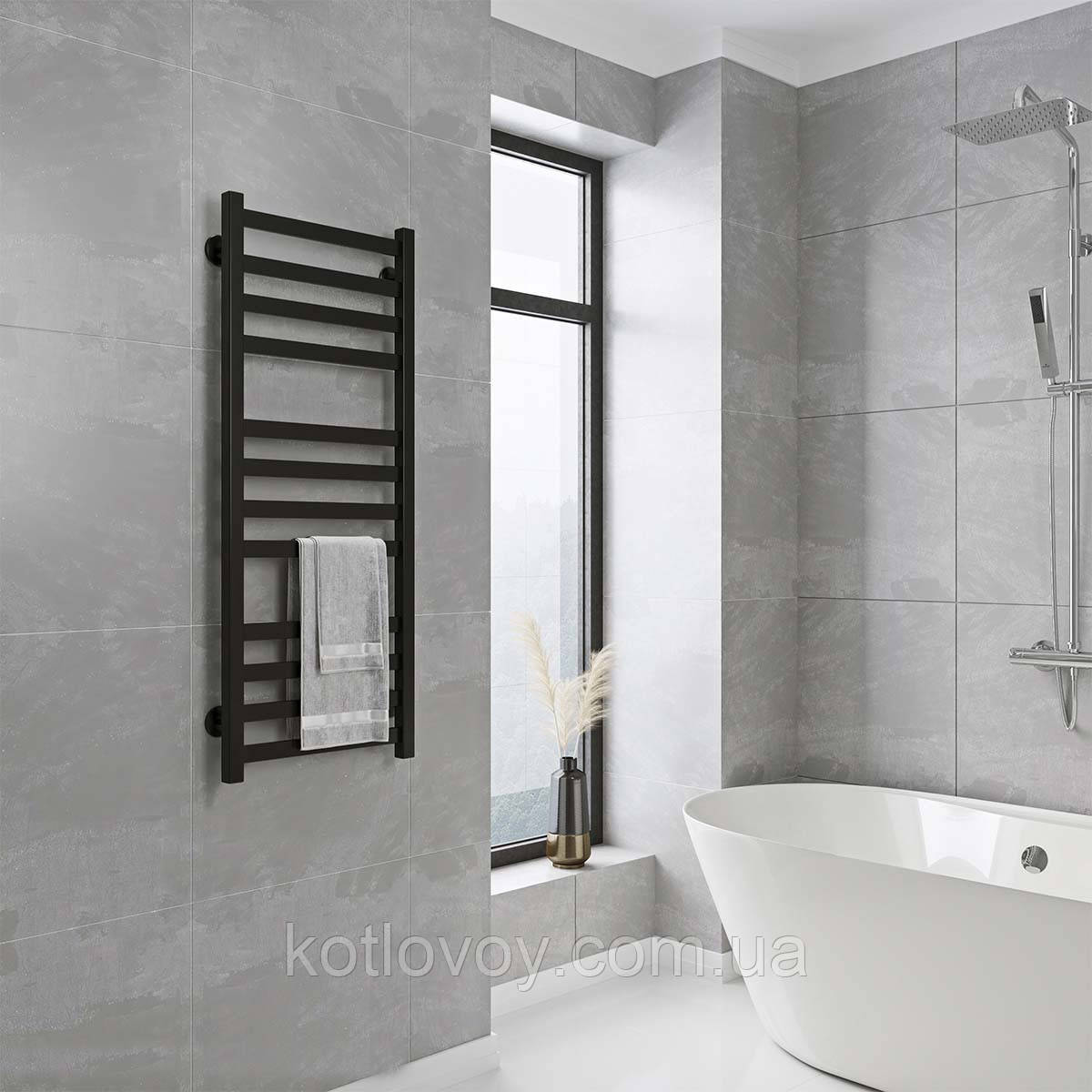 Рушникосушки водяні Magnus П12 400х1000 В нижнє підключення (чорний)