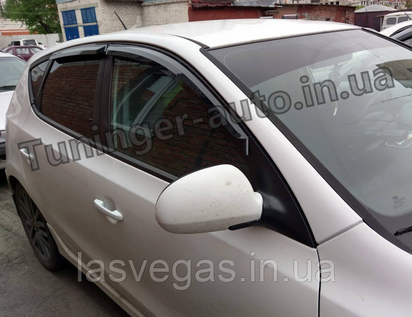 Дефлектори вікон (вітровики) Hyundai i30 HB 2007-2012 (Autoclover A102)