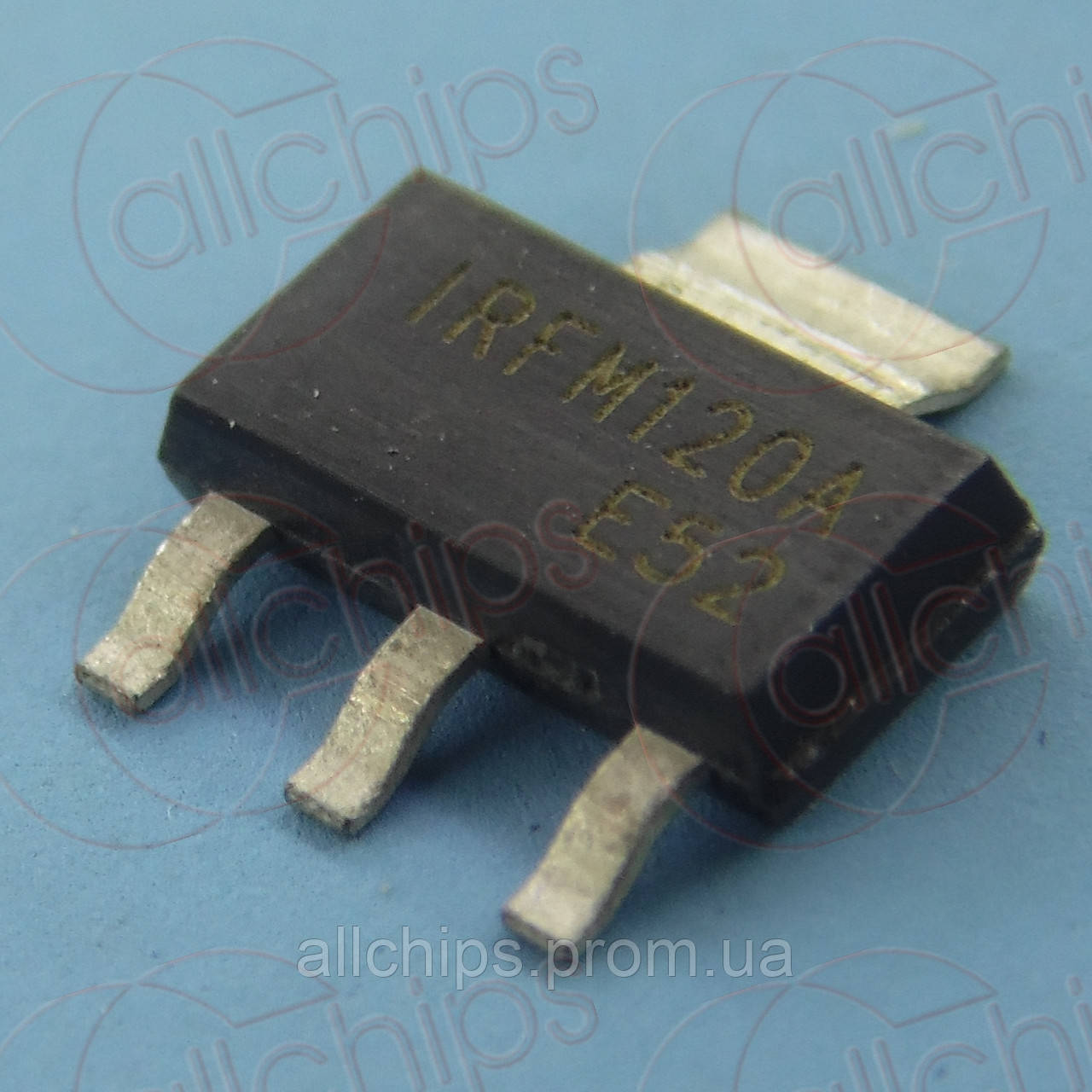 MOSFET N-канал 100В 2.3А 200мОм Fairchild IRFM120A SOT223 - фото 3 - id-p104031796