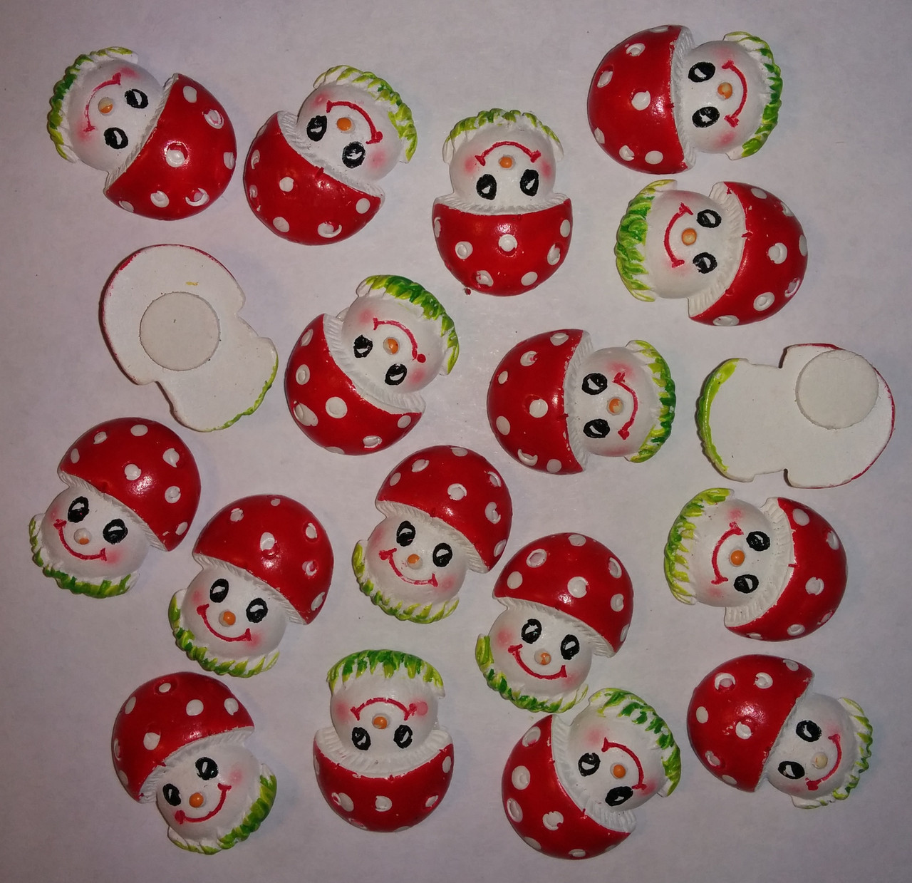 Грибочок мухомор (2.3 см, 18 шт.) арт 10-072, фото 1