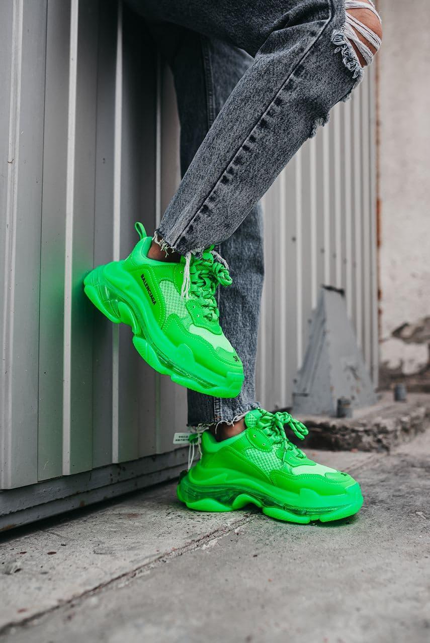 balenciaga triple s neon green