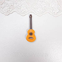 1:12 Миниатюра акустическая гитара деревянная 6.5 см