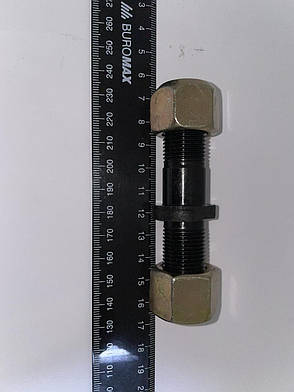 Шпилька маточини 2ПТС-4 М18х1,5 з гайками права різьба, фото 2