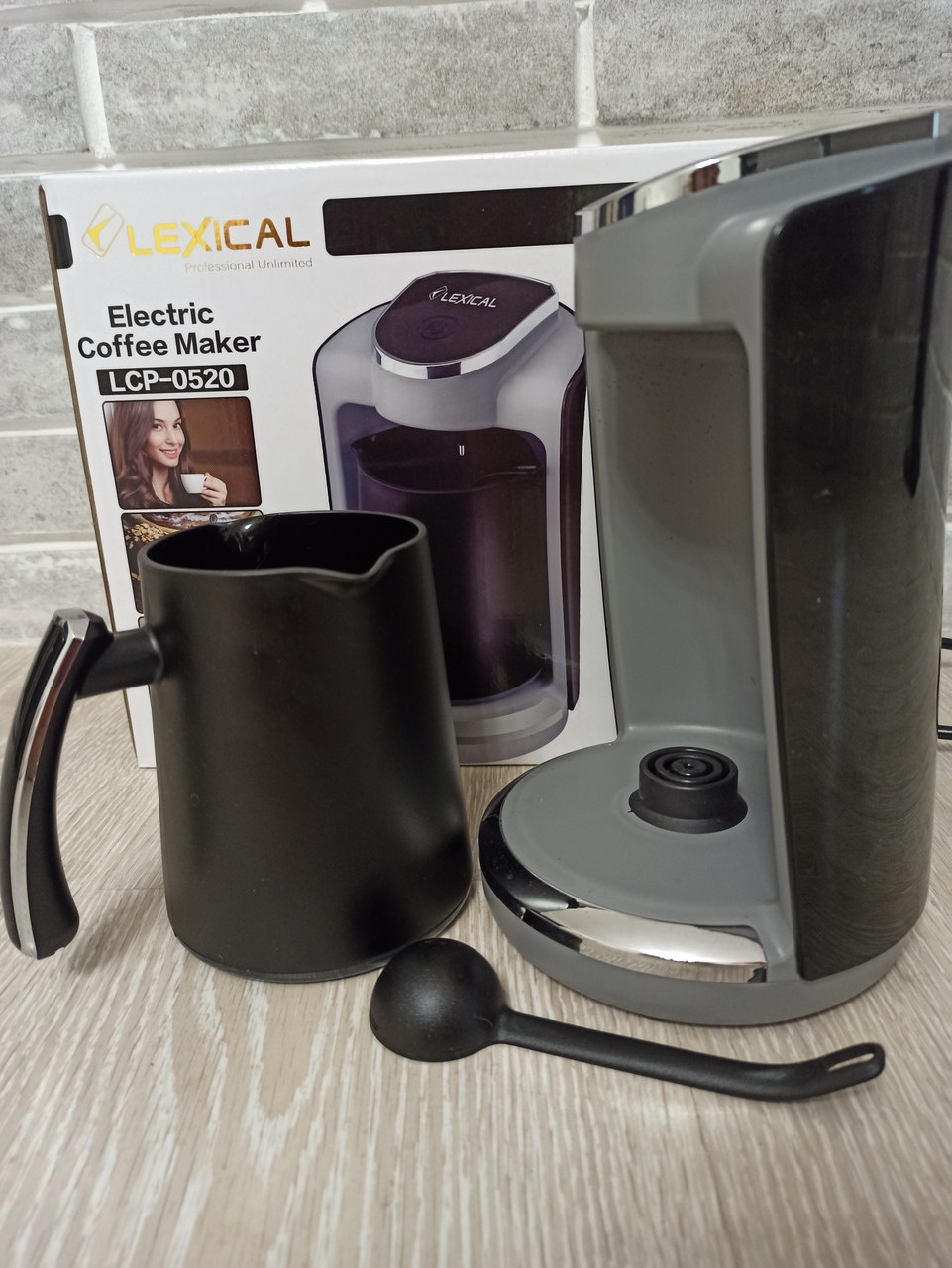Кавоварка Lexical LCP-0520 400W із захистом від переливу