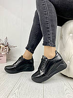 Кожаные чёрные женские кроссовки