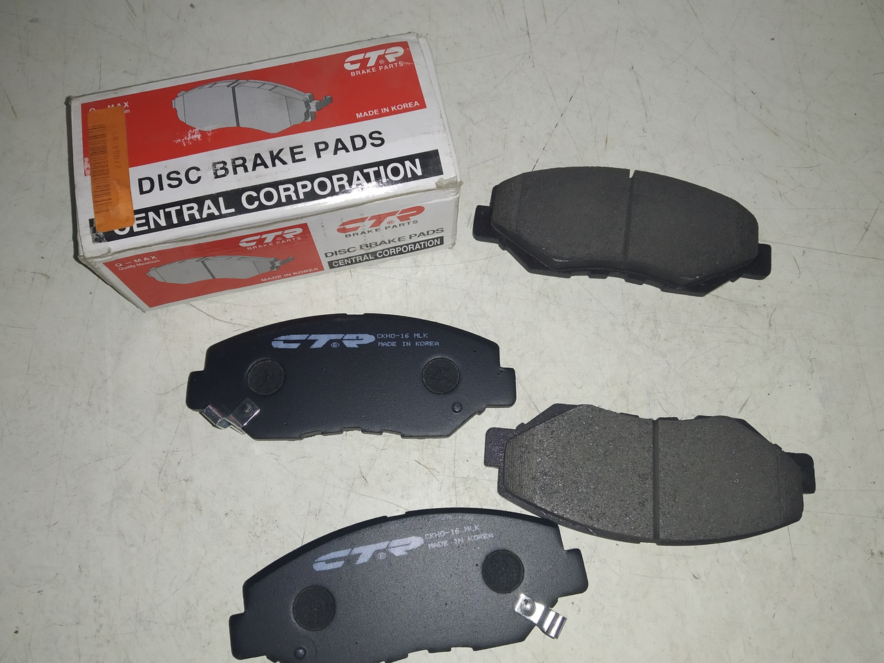 CTR Колодки передні HONDA ACCORD 2.0-2.4 03-, CR-V 2.0 02-06