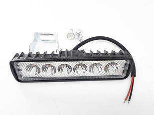 Фара квадроциклу додаткова світлодіодна вологозахисна  6 LED з кріпленням прямокутна 150х37 мм