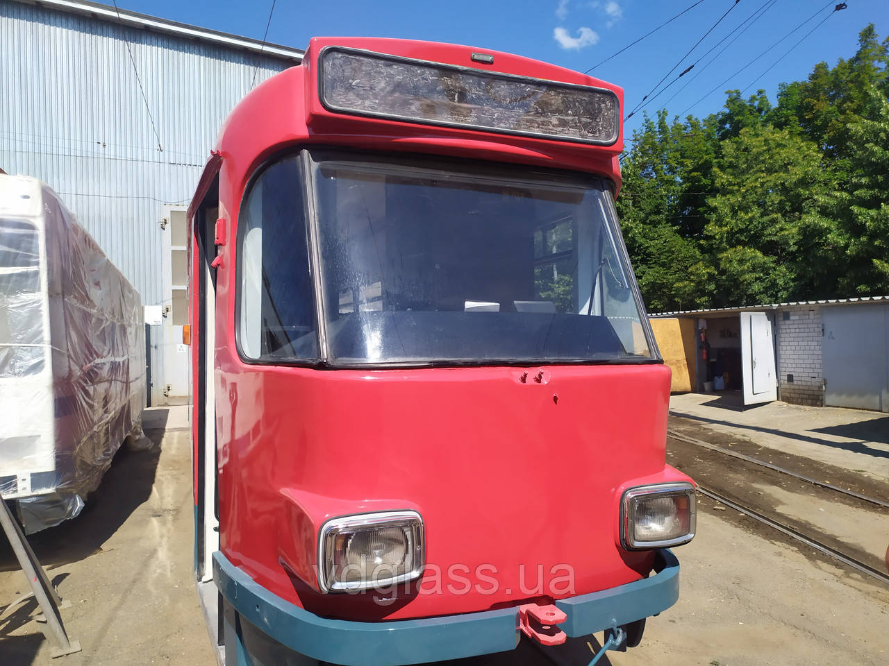 Лобове скло на тролейбус ЮМЗ Т1