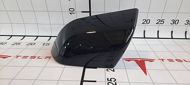 1092292-00-L Кожух дзеркала зовнішнього лівий Tesla Model 3 (109229200D)