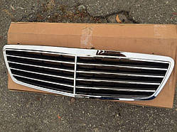 Решітка радіатора Mercedes W203 W210 w211 203, 210, 211, 212 C E class