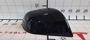 1092292-00-R Кожух дзеркала зовнішнього правий Tesla Model 3 (109229200D)