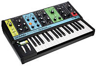 Синтезатор Moog Grandmother