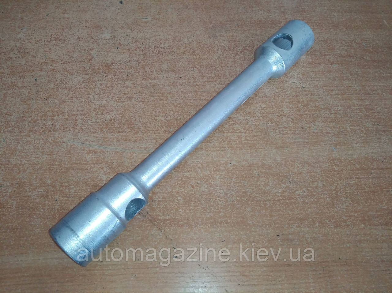 Ключ балонний торцевій Газель
