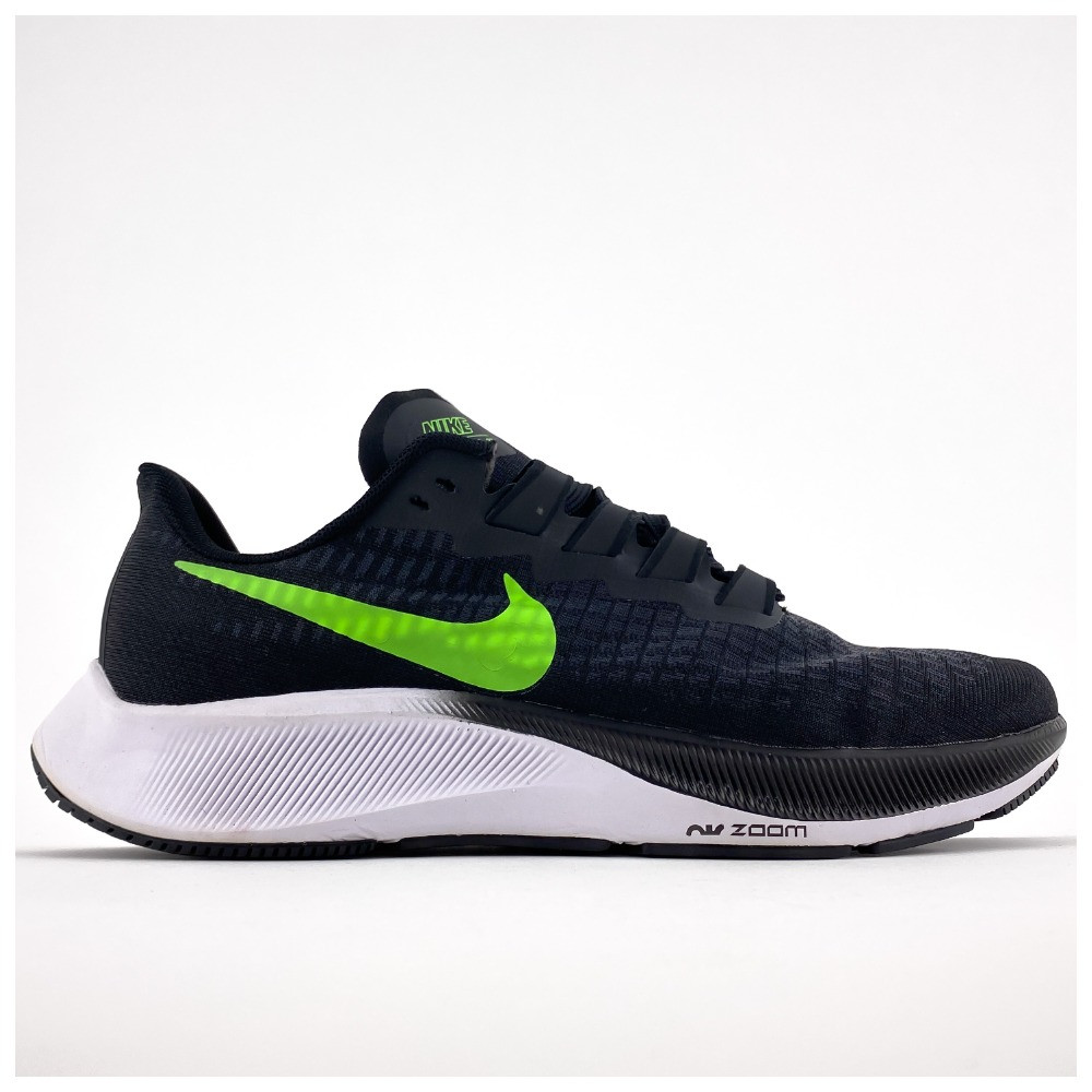 Чоловічі кросівки Nike Air Zoom Pegasus 37 Black Green, чорно-білі кросівки найк аїр зум пегасус 37 аір чорні