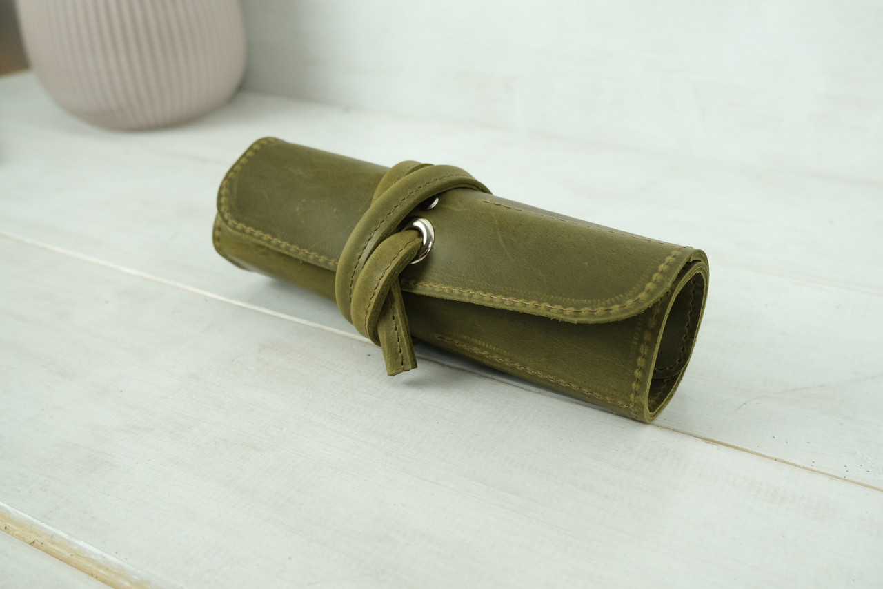 Пенал "Скручування на 6 кишені" з натуральної шкіри колір Оливковий
