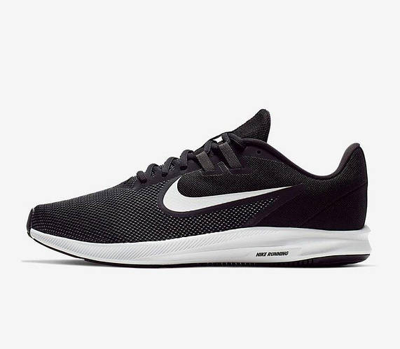 ar4946 nike
