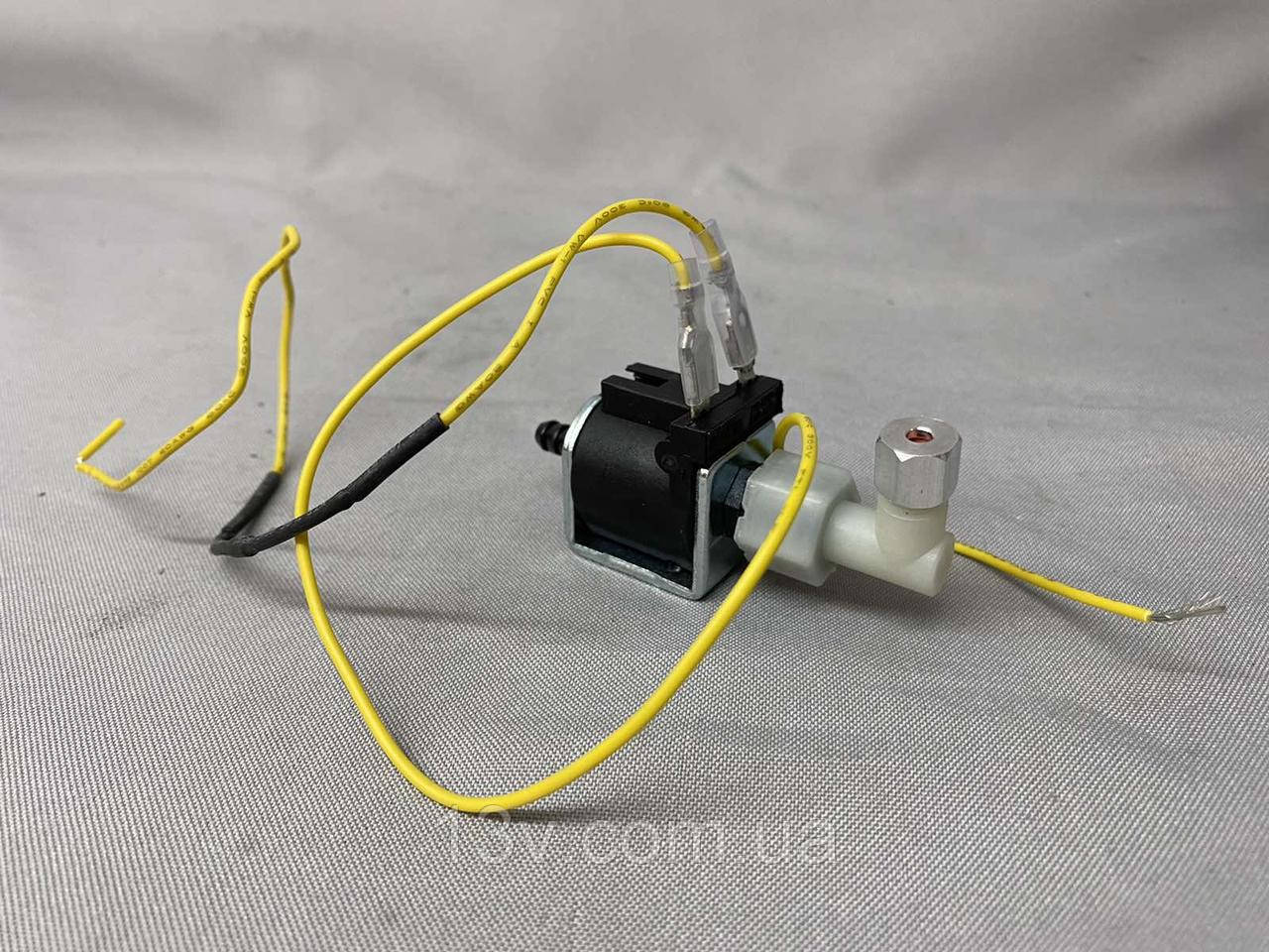 Помпа насос 15 ват ( підходить до більшості дим машин від 400-900ват)