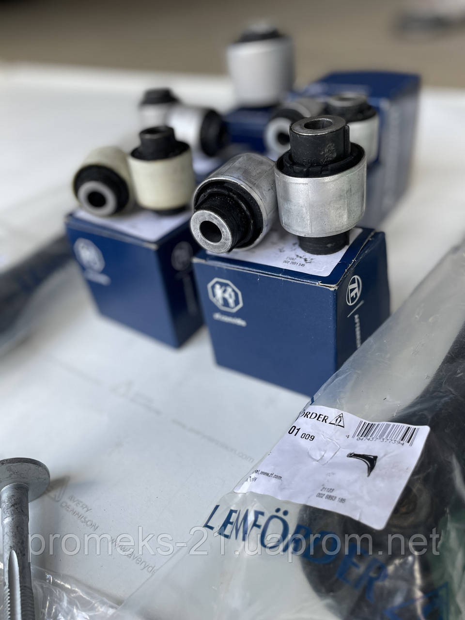 Купить Комплект сайлентблоков задней многорычажной подвески VW Golf 5 ...