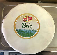 Сыр Brie с белой плесенью