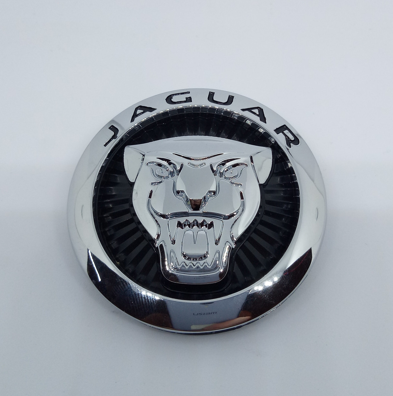 Емблема Jaguar хром 70 мм.
