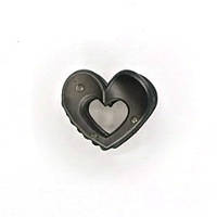 Заколка краб для волос пластиковый, в форме сердца, матовый Серый