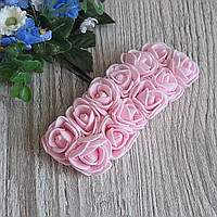 Троянди з латексу ніжно рожеві d 2 см — набір 12 шт.