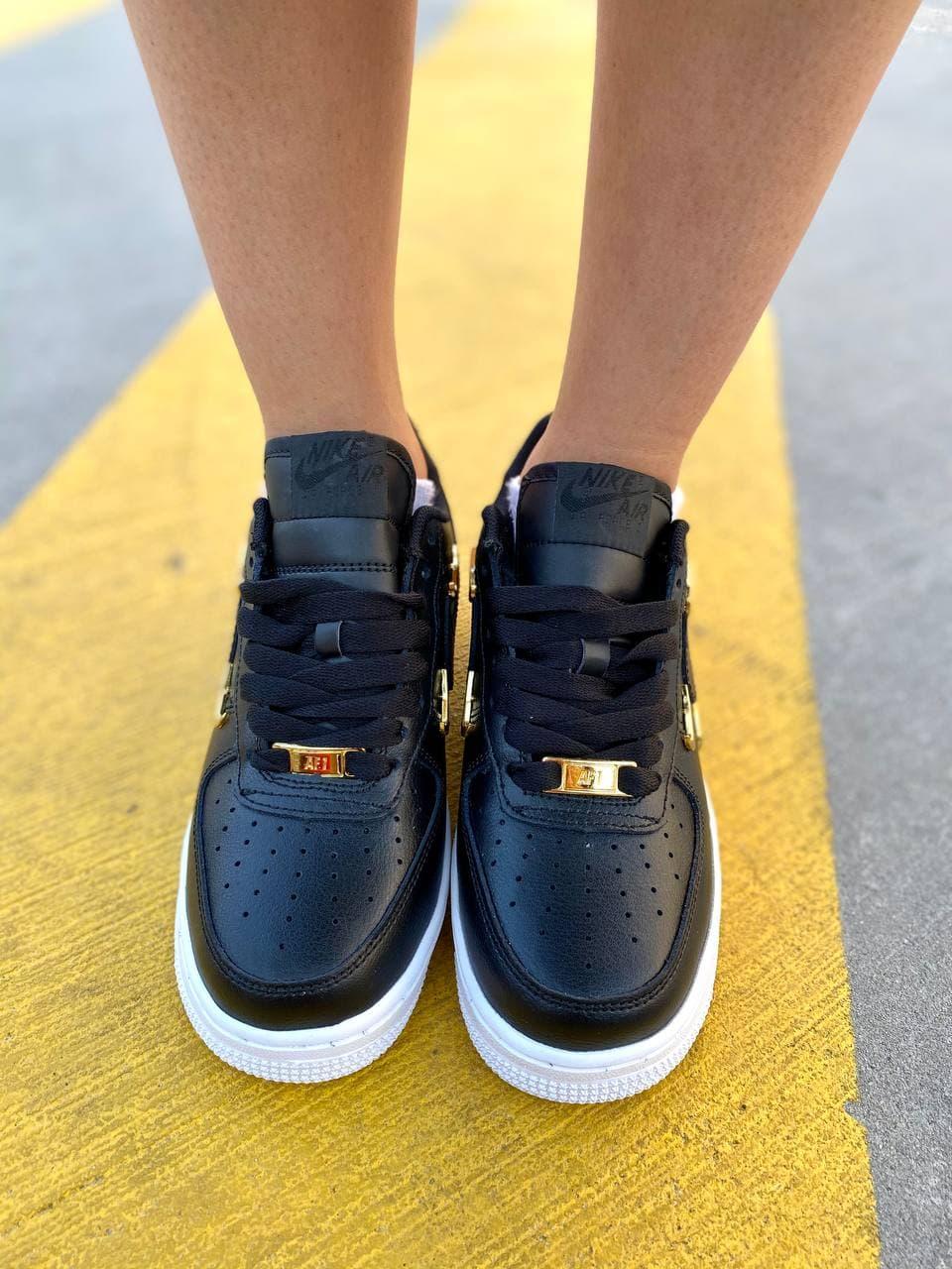 Nike Air Force 1 LX Black