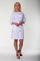 Белый необычный медицинский халат женский оригинального кроя , медицинский халат на пуговицах.