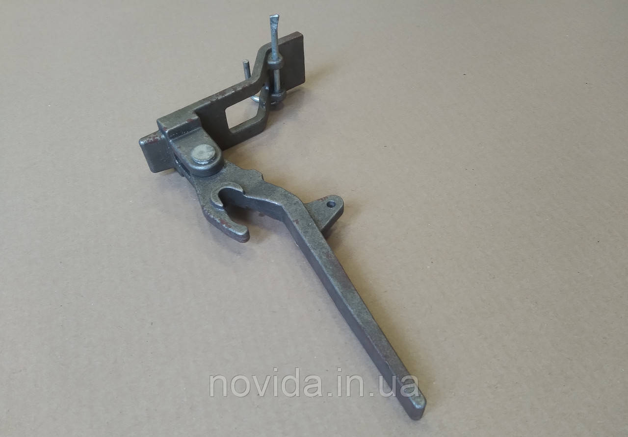 Важіль запору бортів лівий 5320-8505029, фото 1