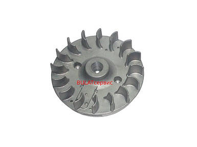 Маховик для двигуна мотокоси