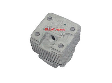 Циліндр на двигун мотокоси