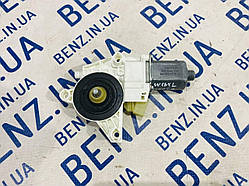 Електромотор склопідйомника переднього лівого Mercedes W164, X164 A2518200742