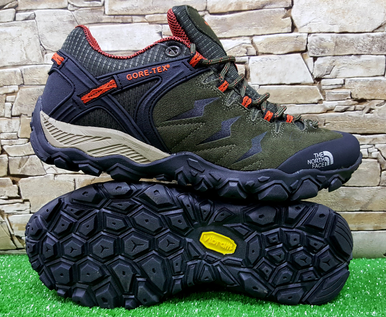 Чоловічі трекінгові термо кросівки The North Face Waterproof Hiking Shoe