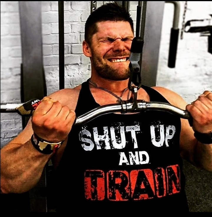 Майка борцовка для бодібілдінгу Shut Up And Train (різні кольори)