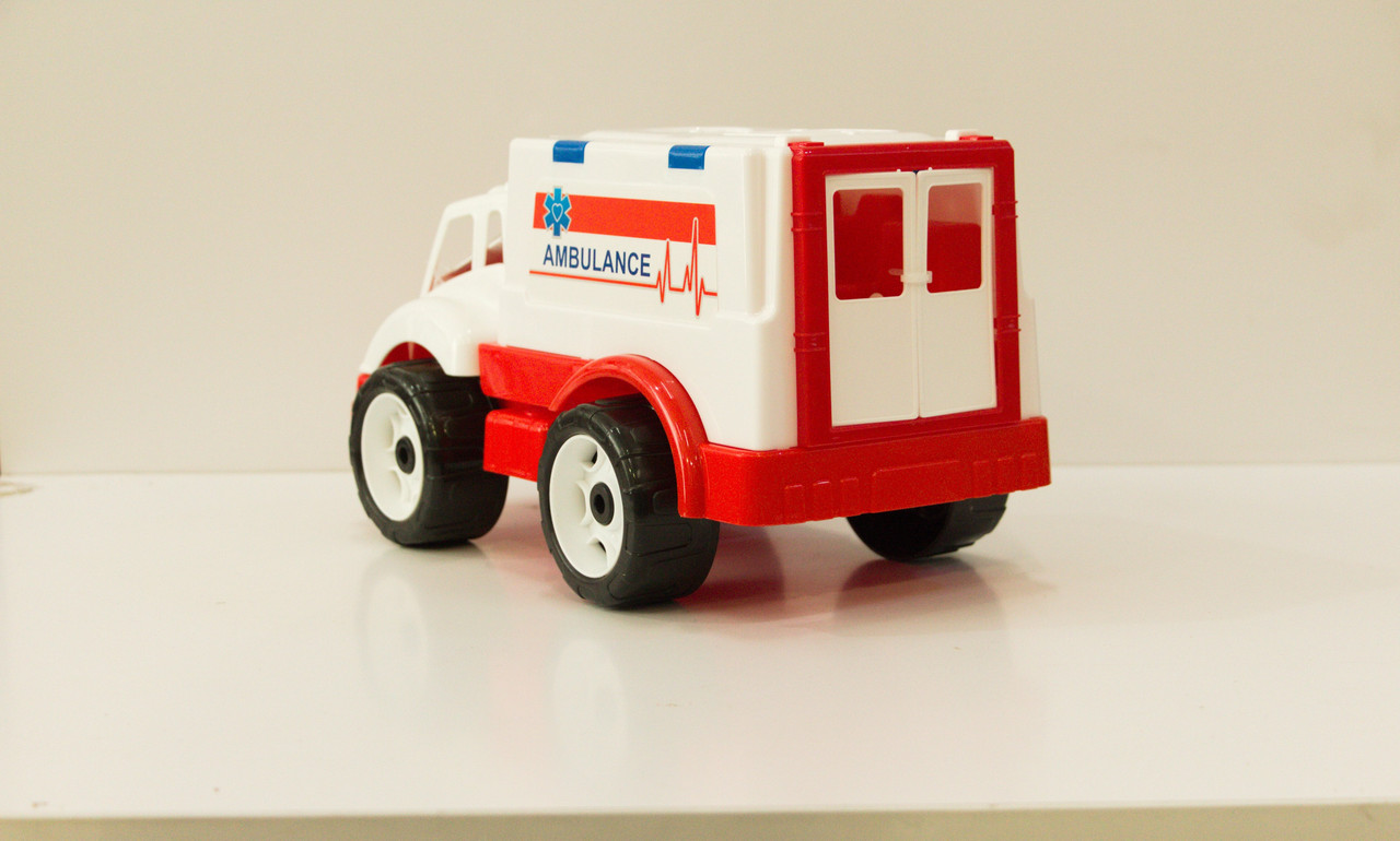 Детская пластиковая машина для мальчика Скорая помощь ТехноК игрушечная машинка скорой помощи для ребенка - фото 3 - id-p1454860442